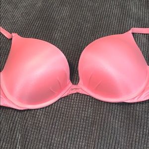 Victoria’s Secret Plunge Bra